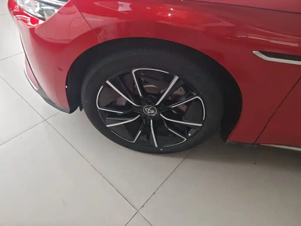 BYD Han — миниатюра 23