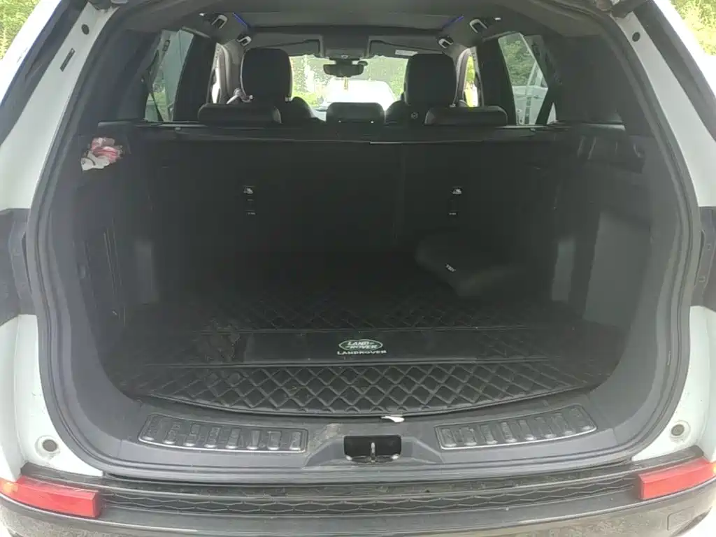 Land Rover Discovery Sport — миниатюра 19