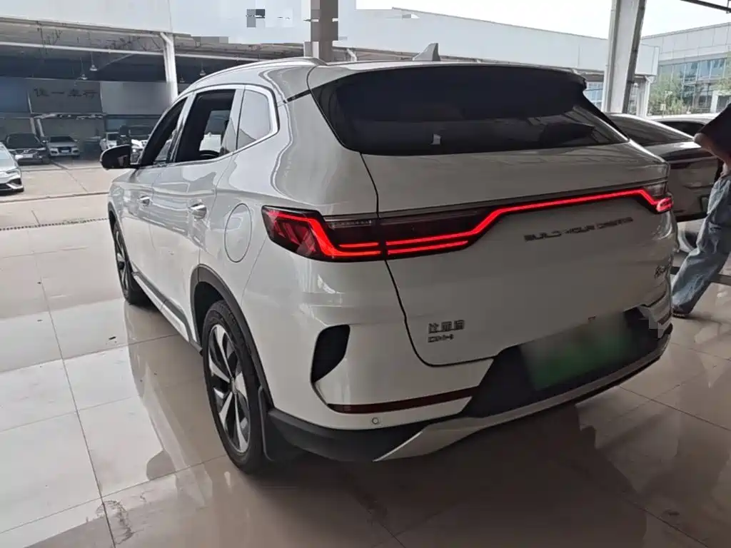 BYD PLUS New Energy — миниатюра 5