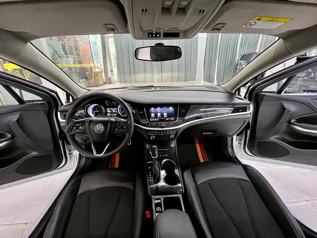 Buick Verano — миниатюра 16