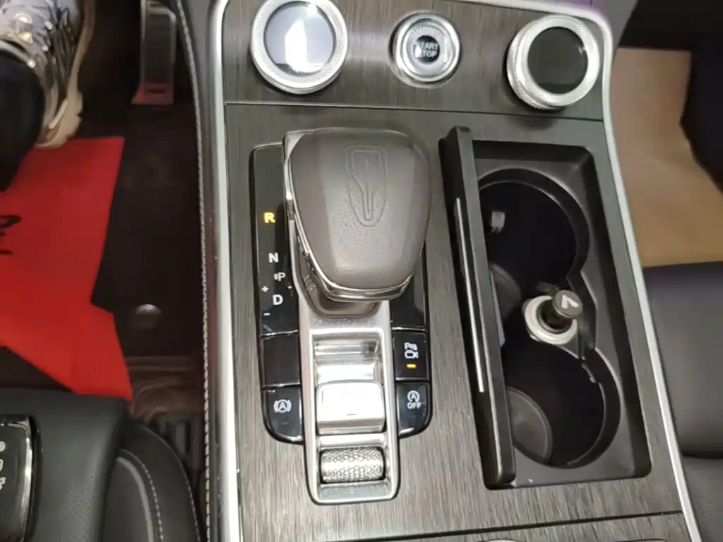 Hongqi Hongqi H9 — миниатюра 14