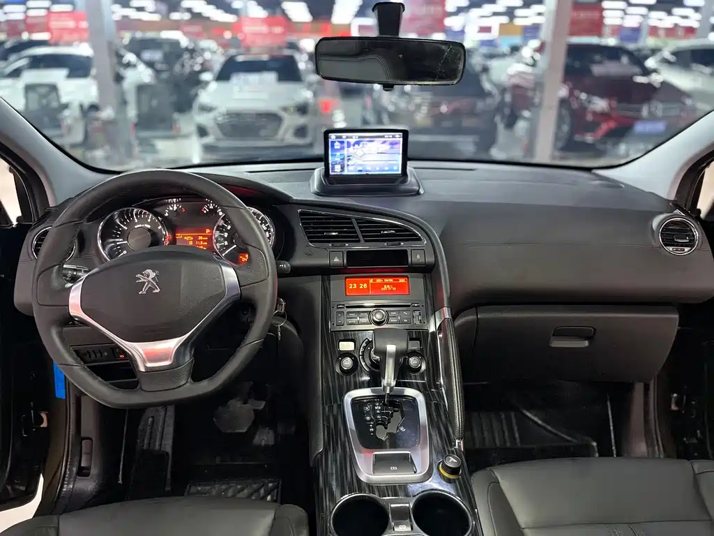 Peugeot 3008 — миниатюра 8