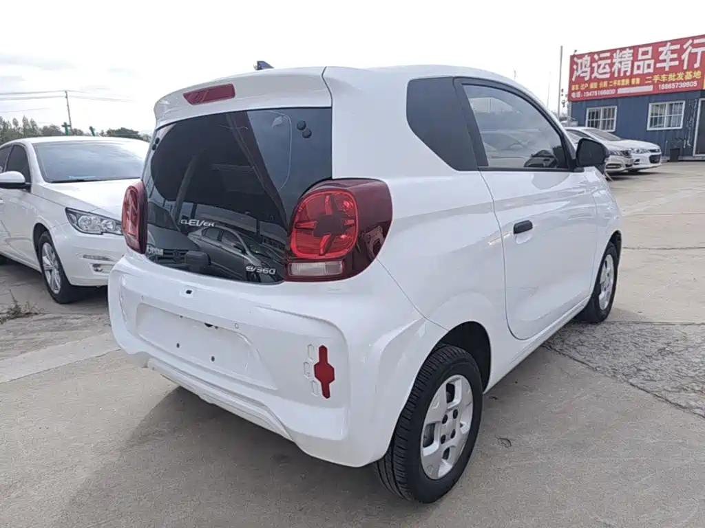 Roewe Clever — миниатюра 7