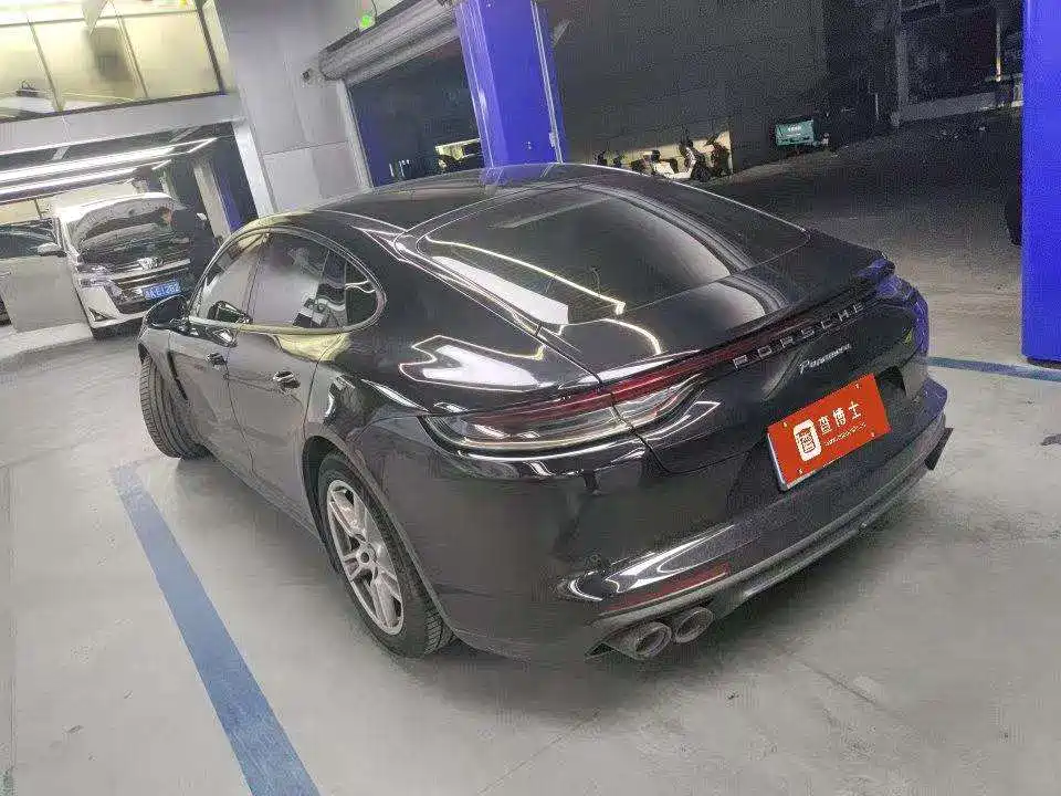 Porsche Panamera — миниатюра 6