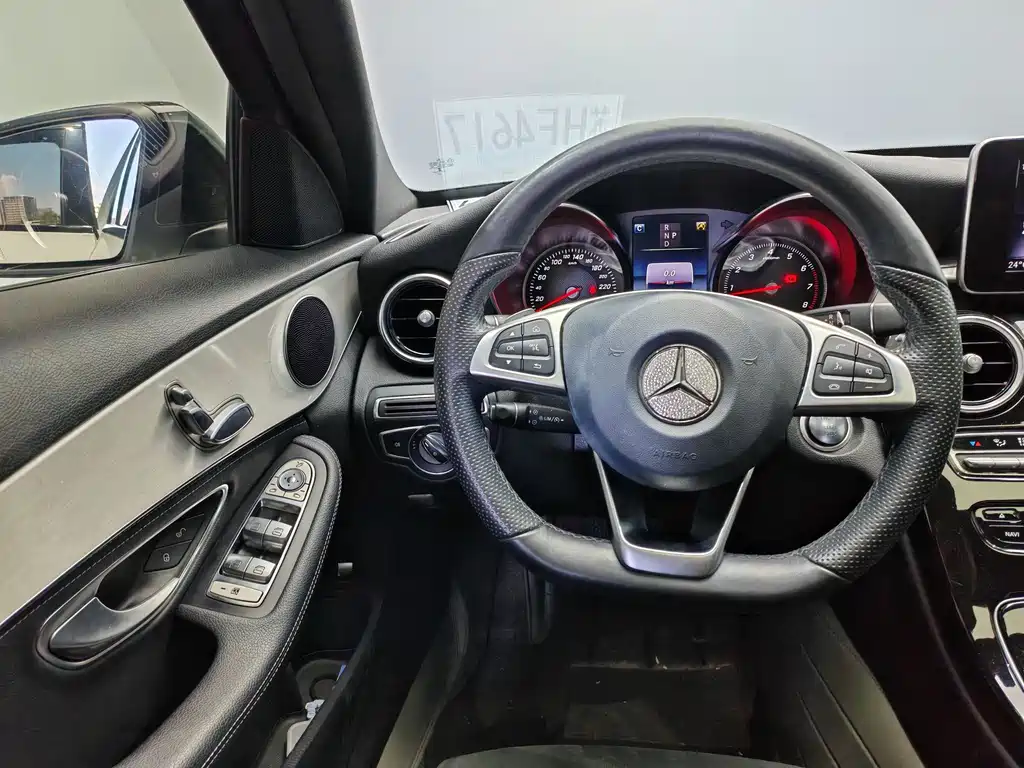 Mercedes-Benz C-Class — миниатюра 9