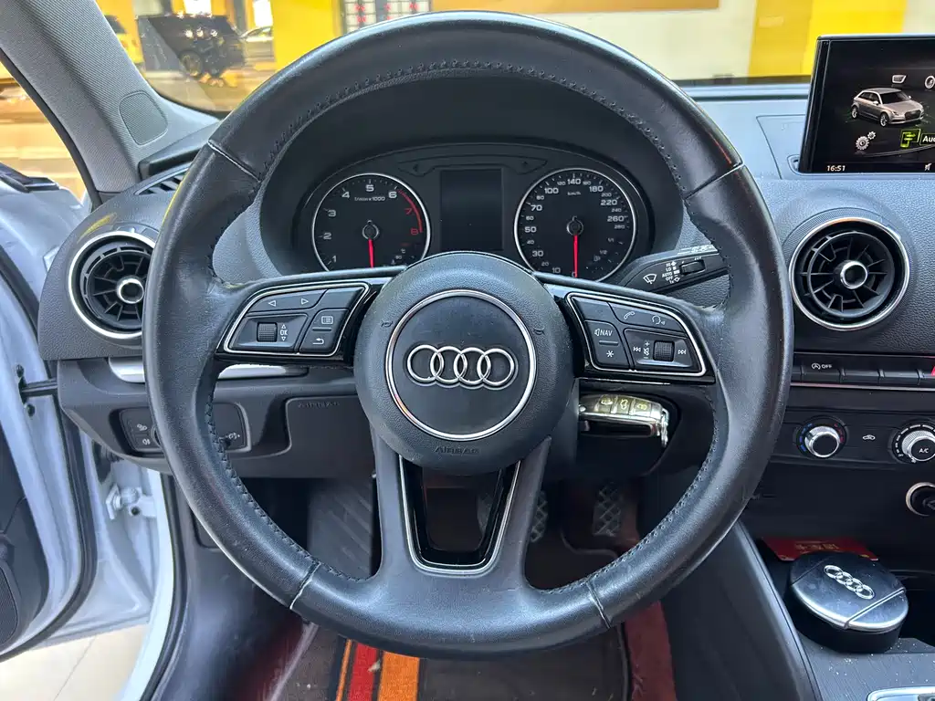 Audi A3 2018 30 Sportback 35 TFSI