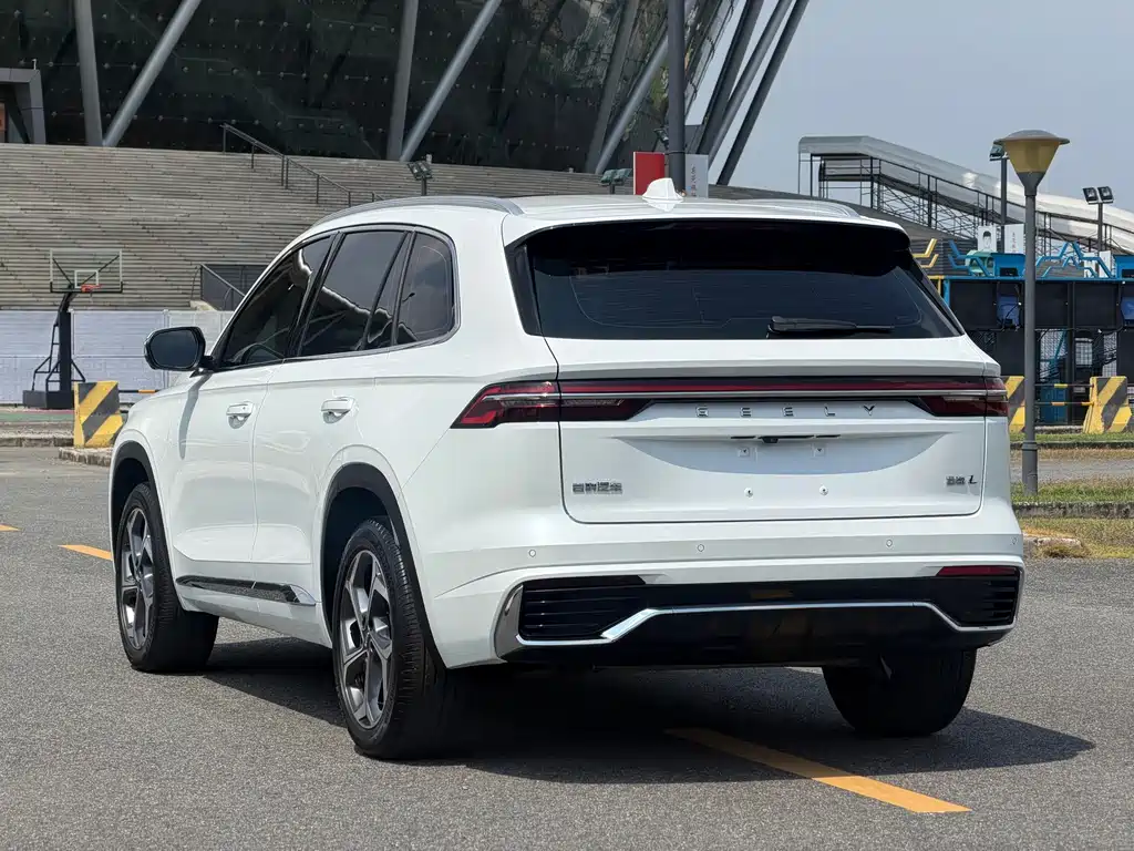 Geely Xingyue L — миниатюра 34