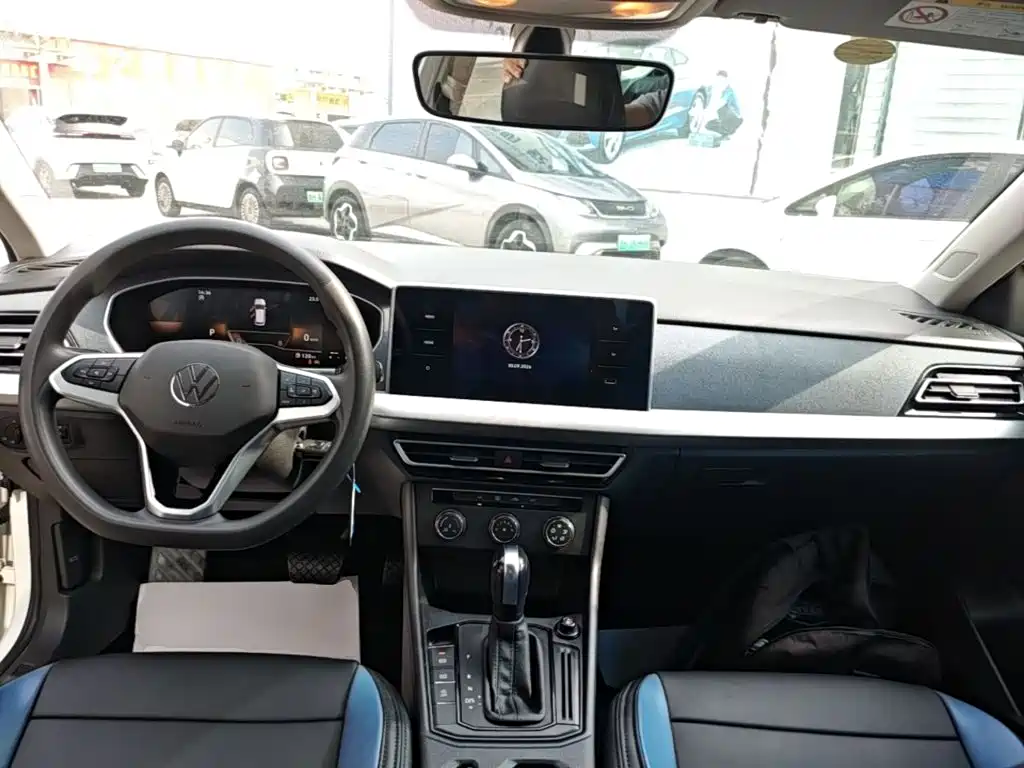 Volkswagen Lavida — миниатюра 10