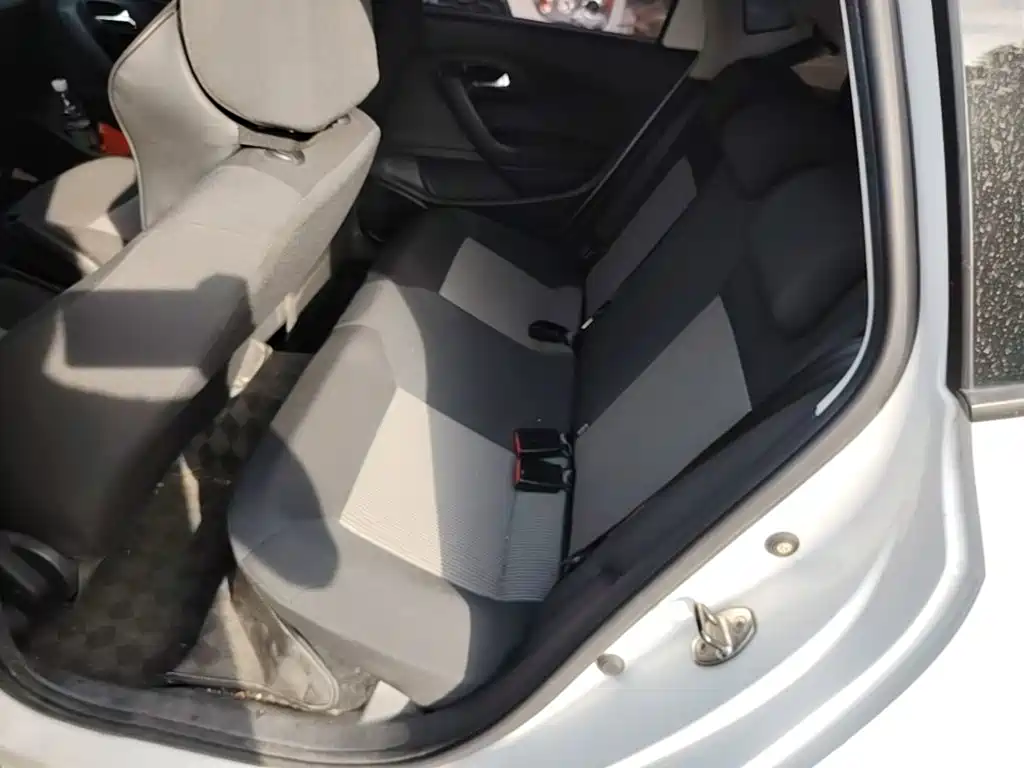 Volkswagen Polo — миниатюра 17