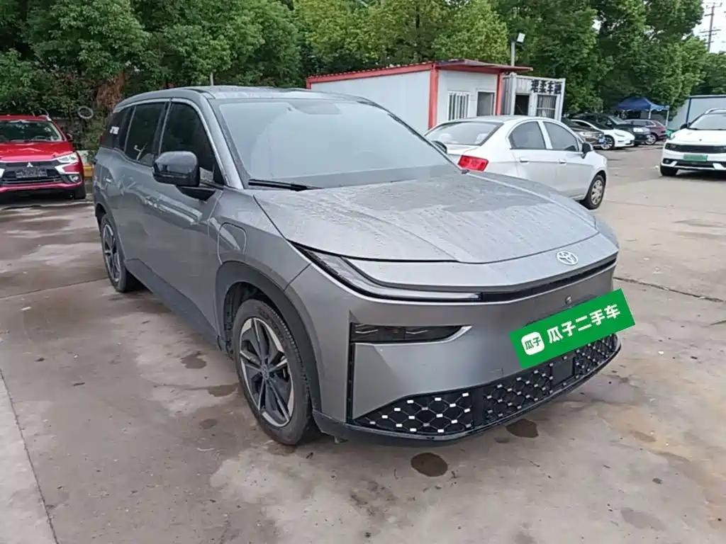 Toyota bZ3X — миниатюра 4