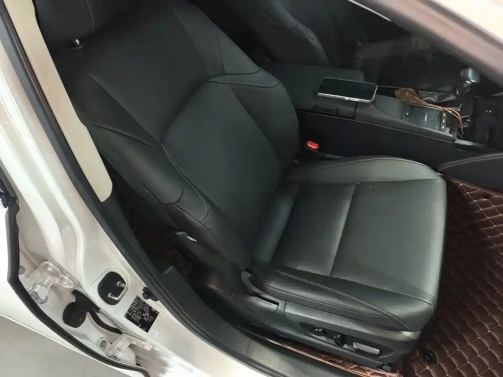 Lexus ES — миниатюра 25