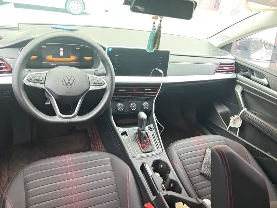Volkswagen Lavida — миниатюра 12