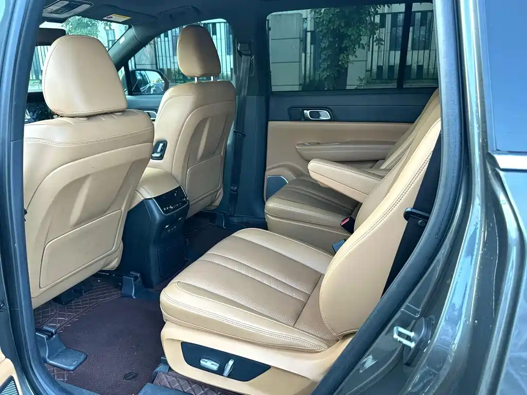 Li Auto Li ONE — миниатюра 6