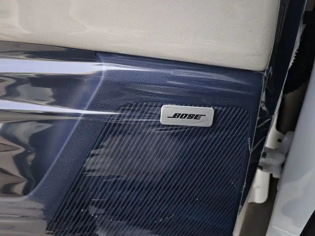 BUICK GL8 NEW ENERGY