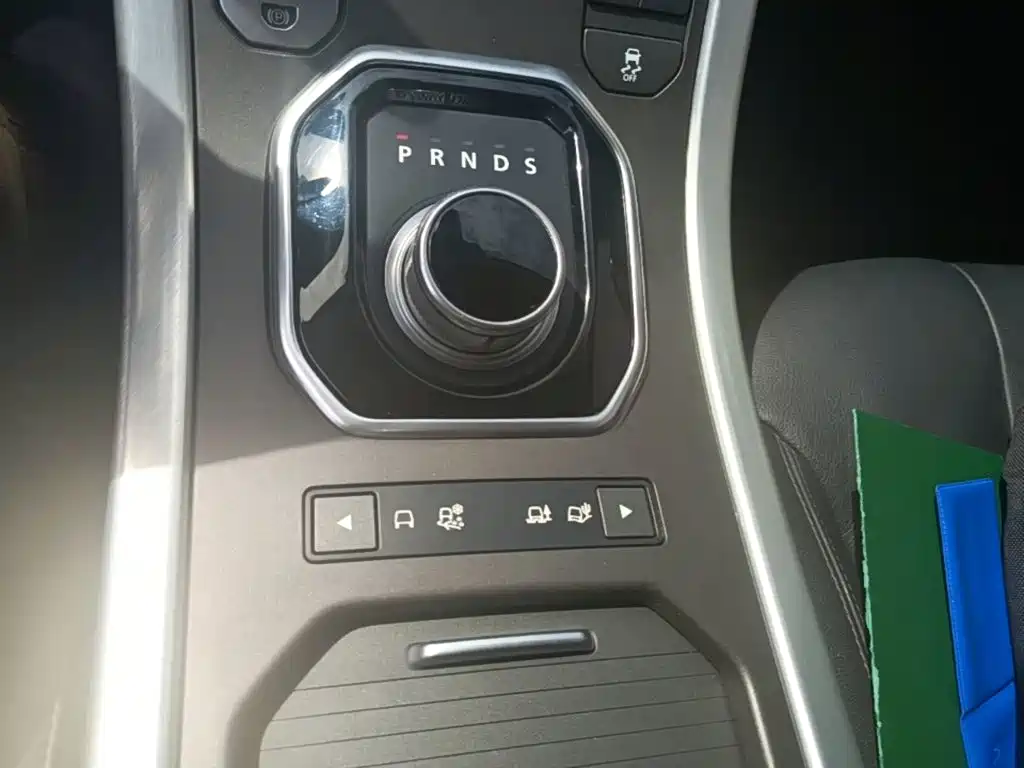 Land Rover Evoque — миниатюра 14