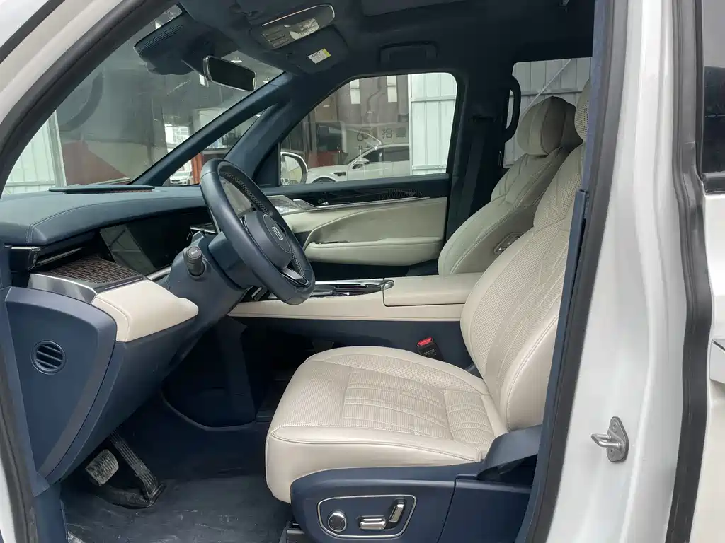 ZEEKR EXTREME KRYPTON 009