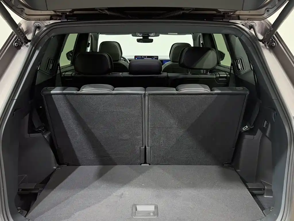 Volkswagen Teramont — миниатюра 2