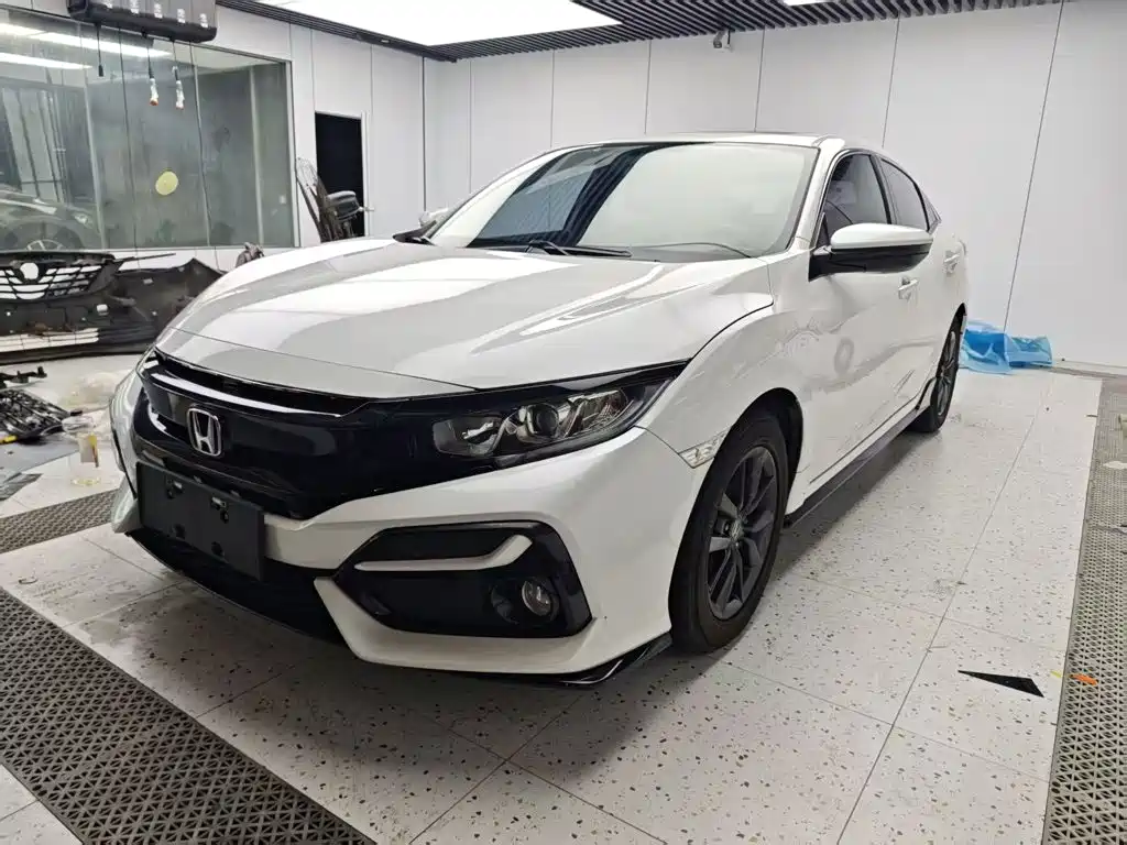 Honda Civic 2021 HATCHBACK 220TURBO CVT New Sharp Control