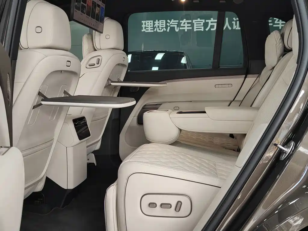 Li Auto Li L8 — миниатюра 3