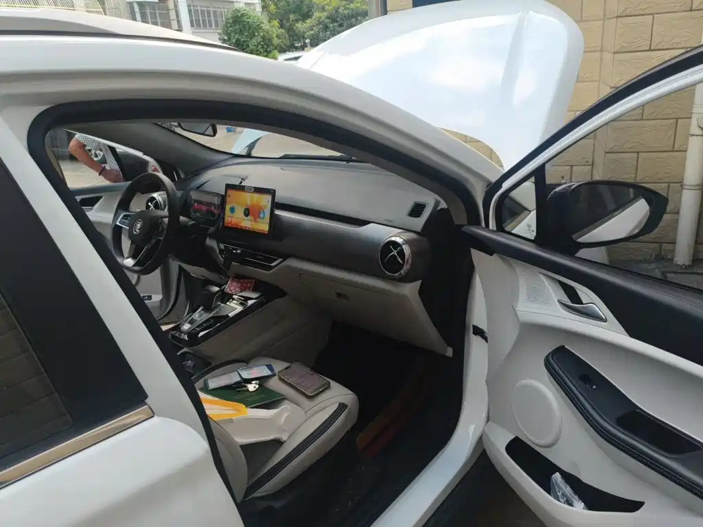 BYD Yuan Pro — миниатюра 19