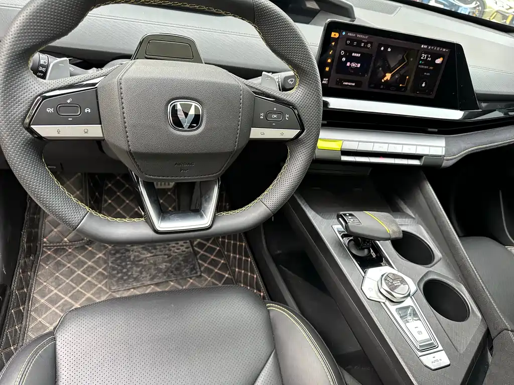 Changan UNI-V 2022 1.5T Sport