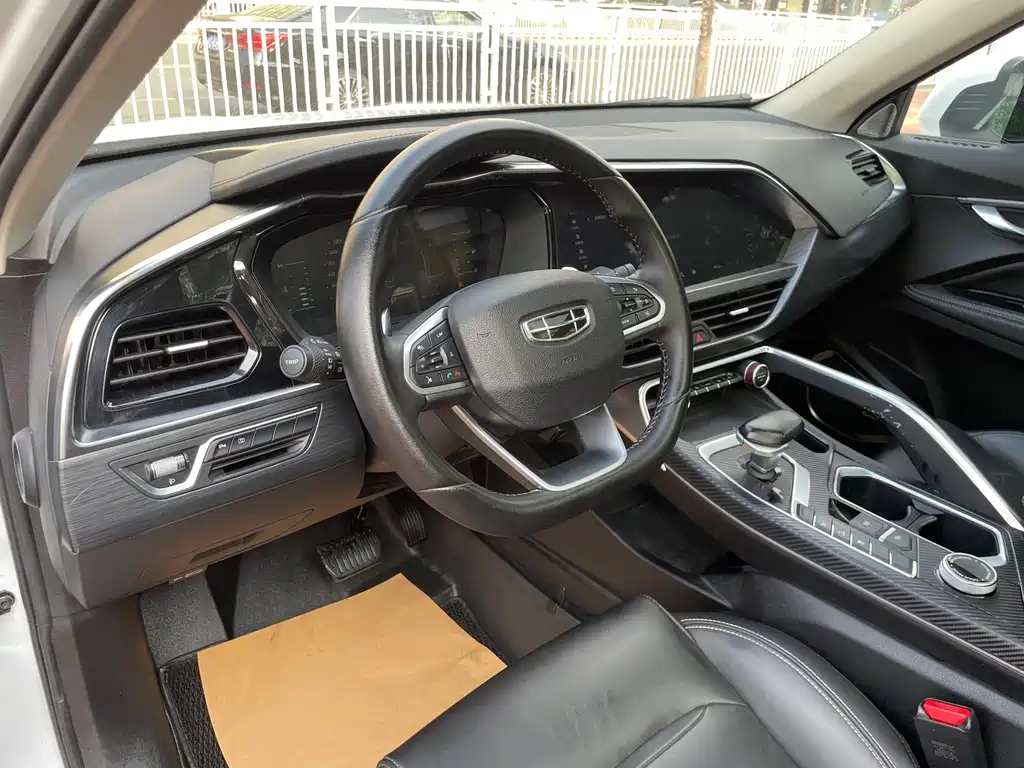 Geely Xingyue — миниатюра 20