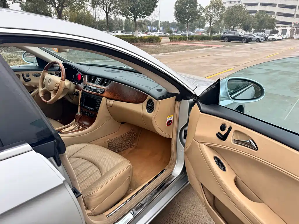 Mercedes-Benz CLS 2007 CLS 350