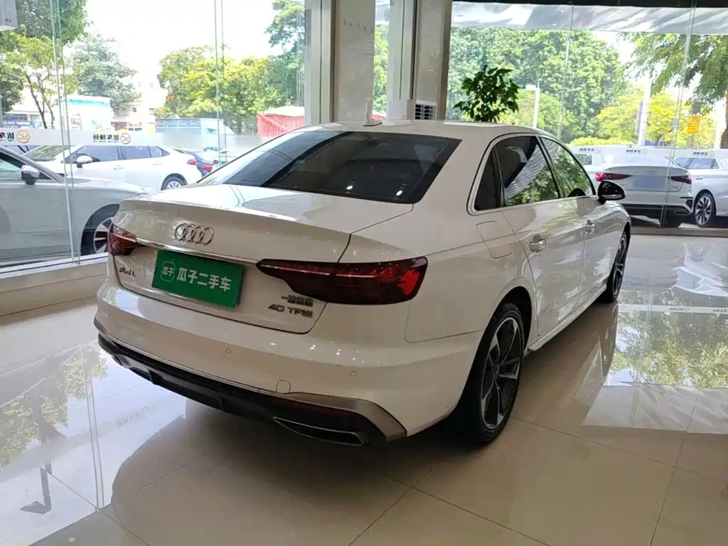 Audi A4L — миниатюра 7