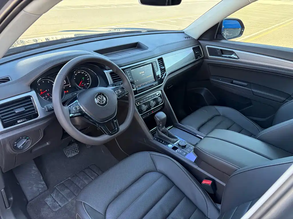 Volkswagen Teramont — миниатюра 5