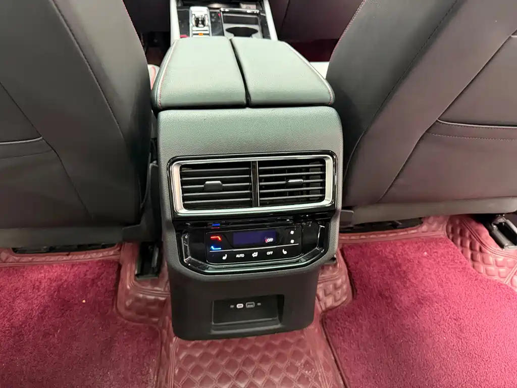 Volkswagen Teramont — миниатюра 11