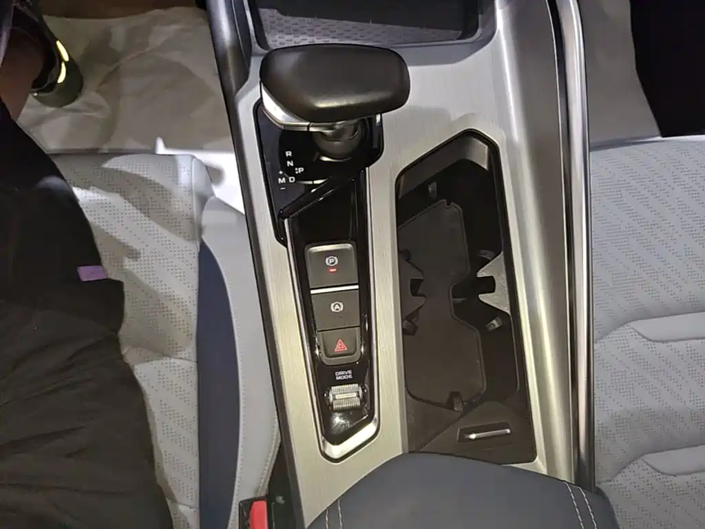 Geely Xingrui — миниатюра 14