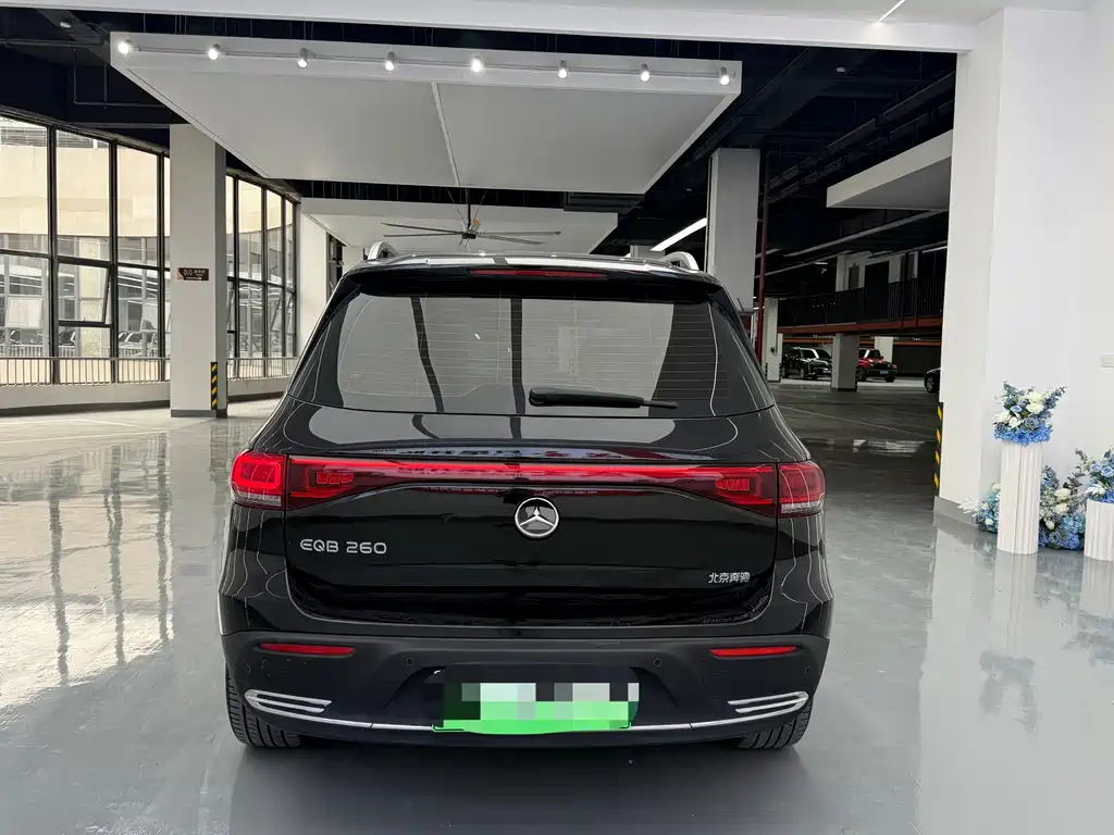 Mercedes-Benz EQB — миниатюра 14