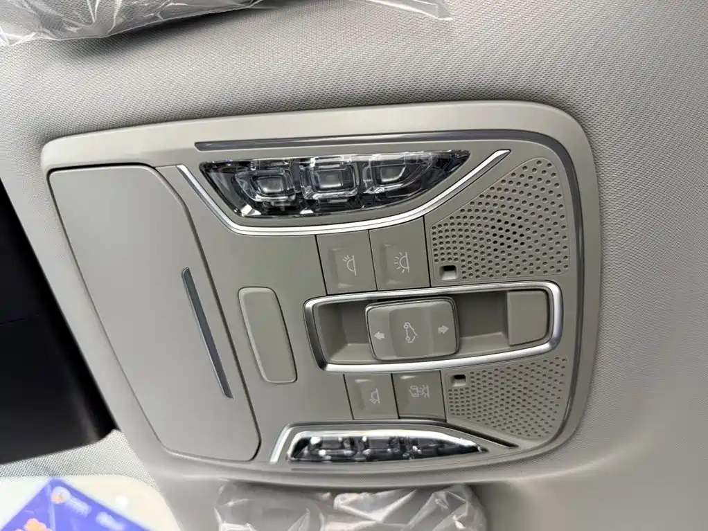GAC Motor Trumpchi M6 — миниатюра 16