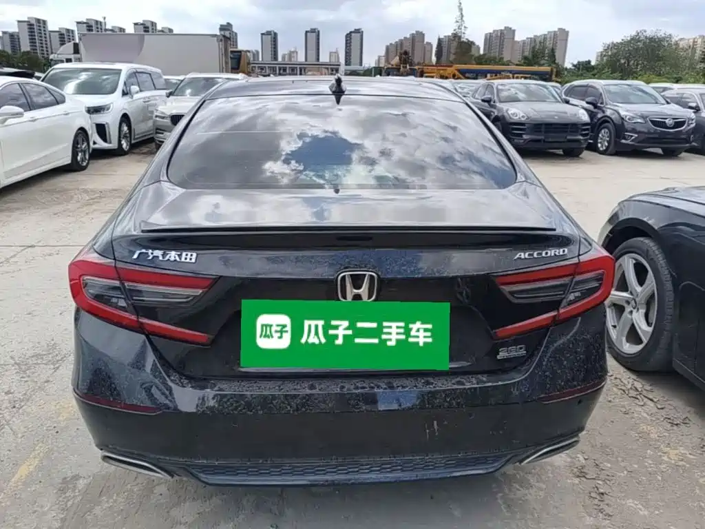 Honda Accord — миниатюра 6