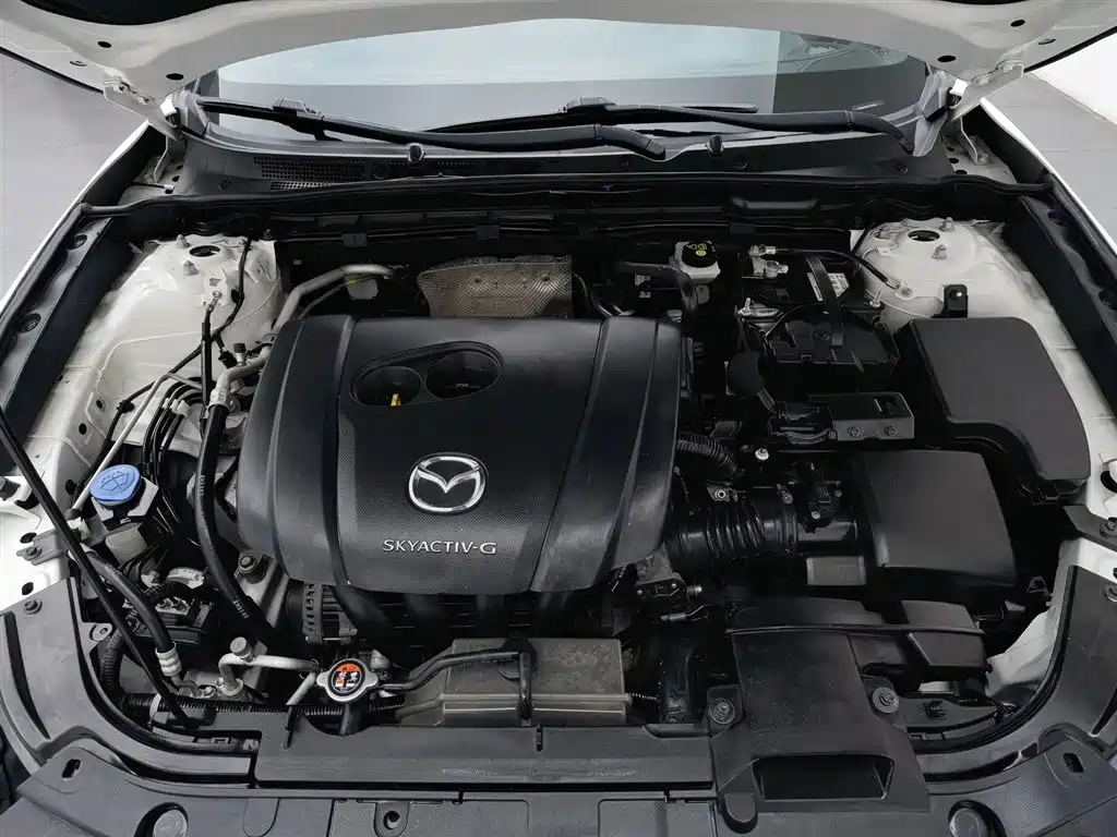 Mazda CX-4 2020 2.0L AT