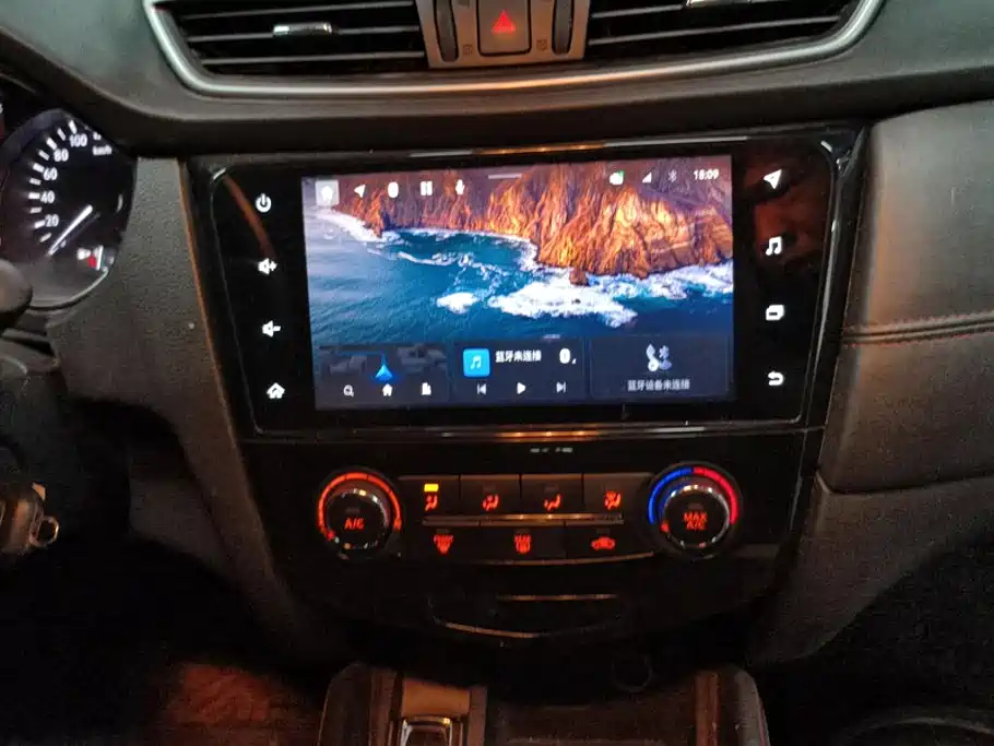 Nissan Qashqai — миниатюра 13