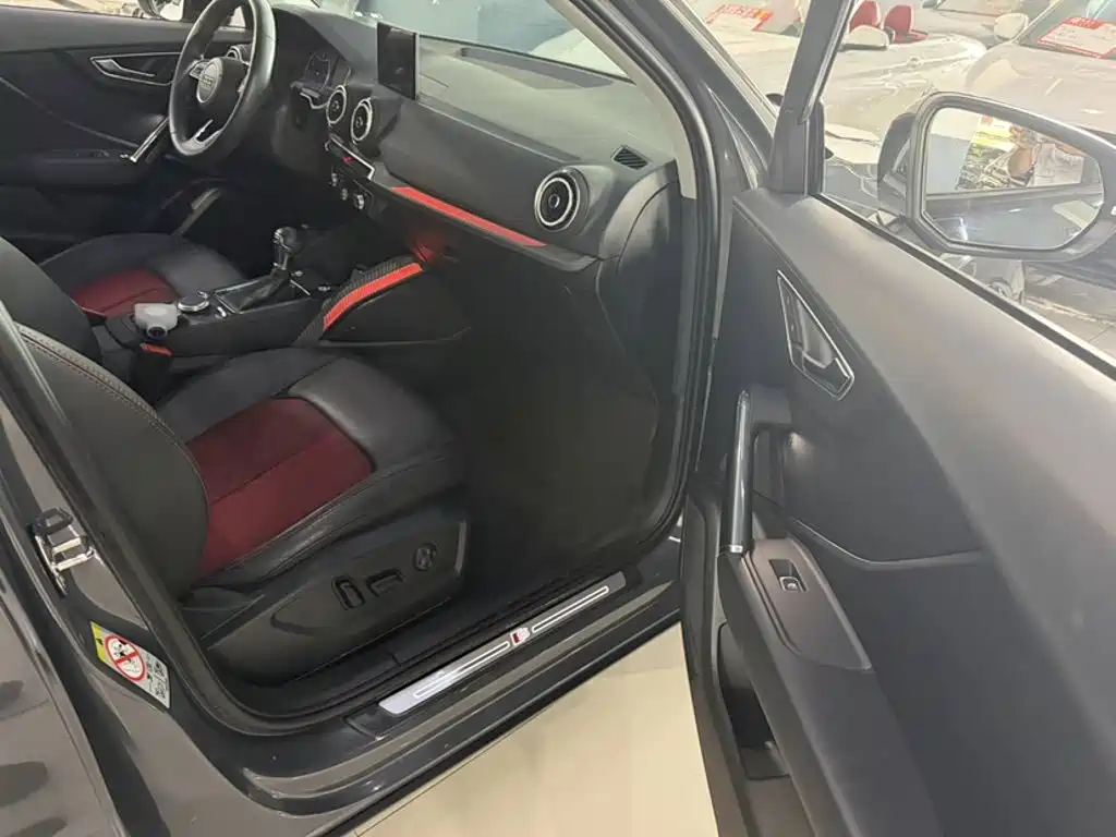 Audi Q2L — миниатюра 13