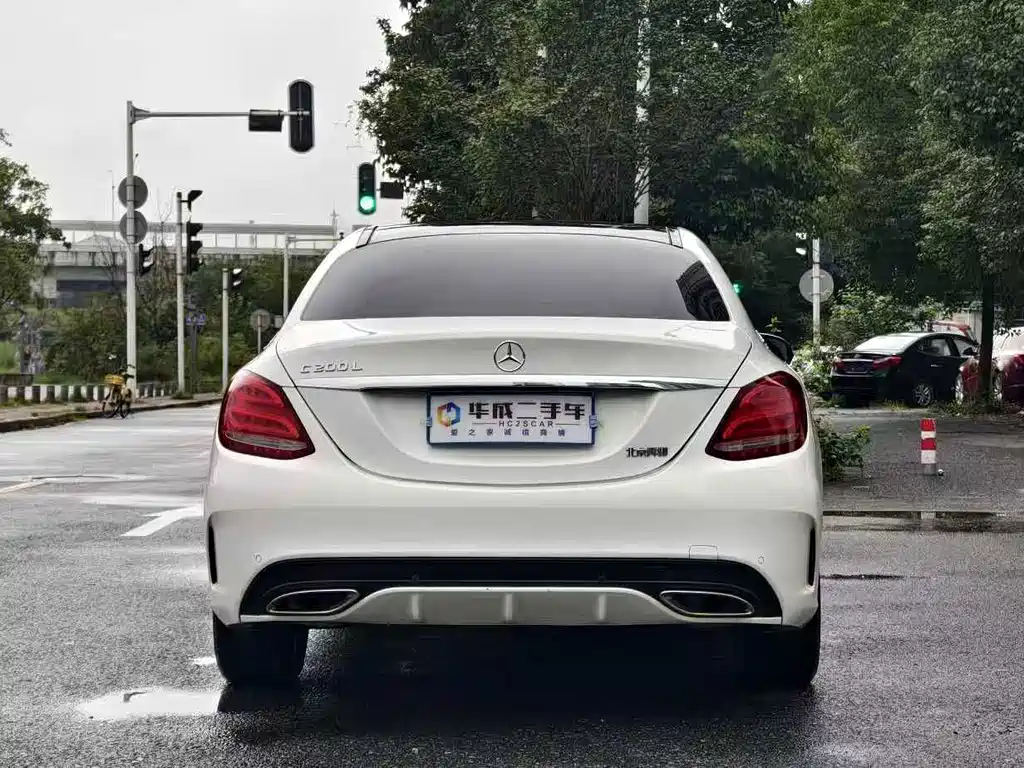 Mercedes-Benz C-Class — миниатюра 4