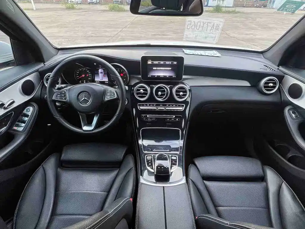 Mercedes-Benz GLC — миниатюра 11