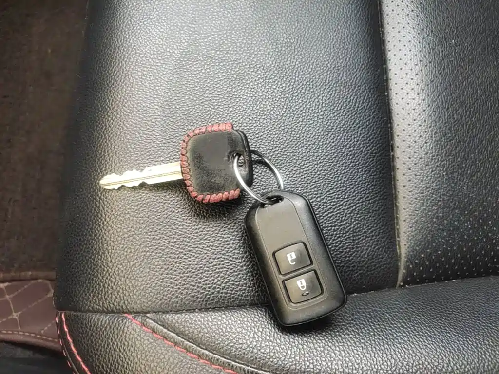 Toyota Yaris L — миниатюра 9