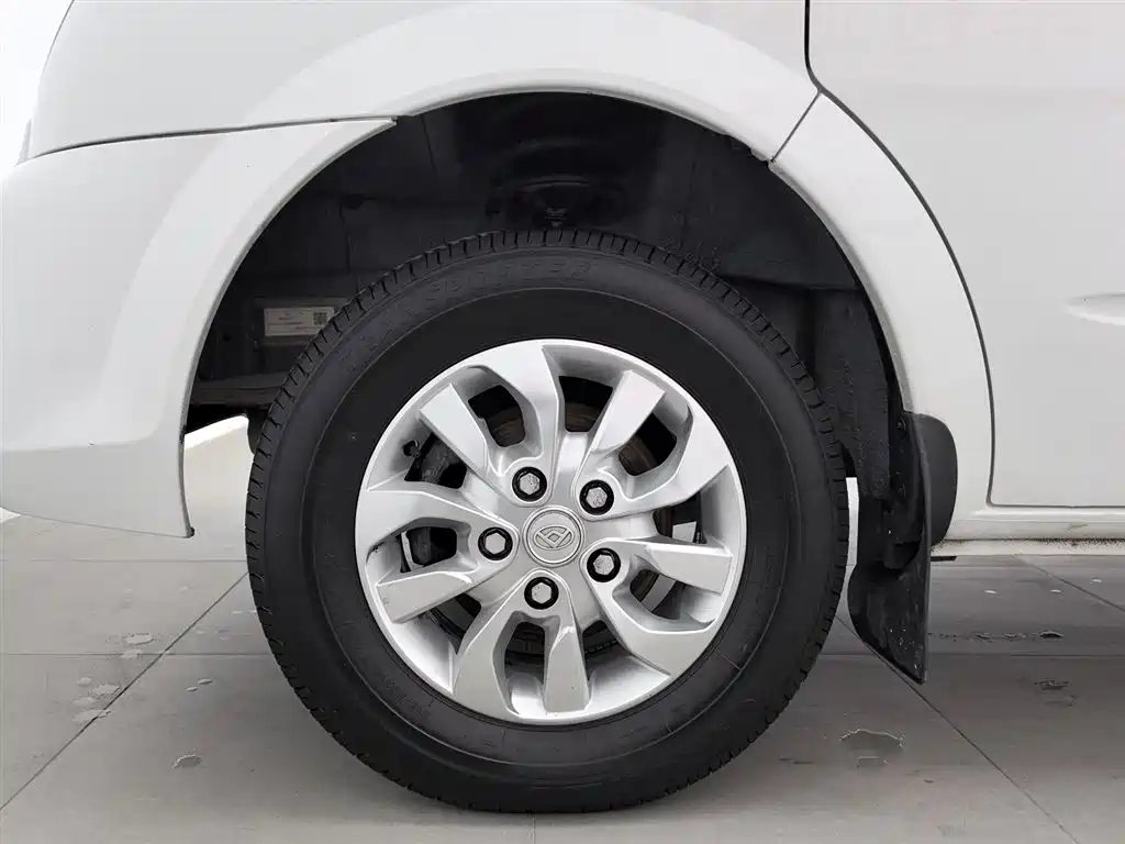 SAIC MAXUS XINTU V80