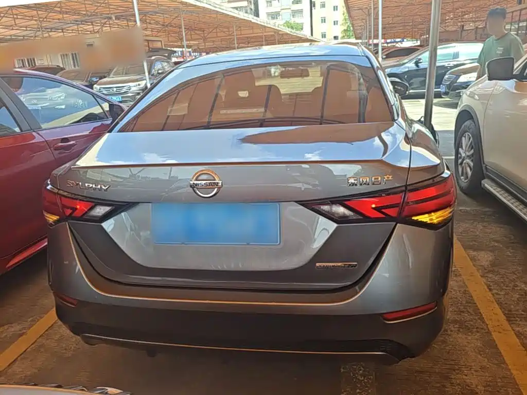 Nissan Sylphy — миниатюра 6