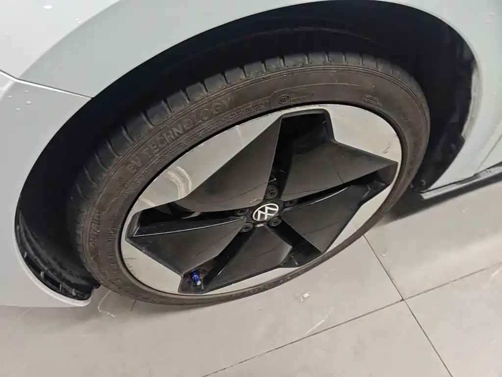 Volkswagen ID.3 — миниатюра 23
