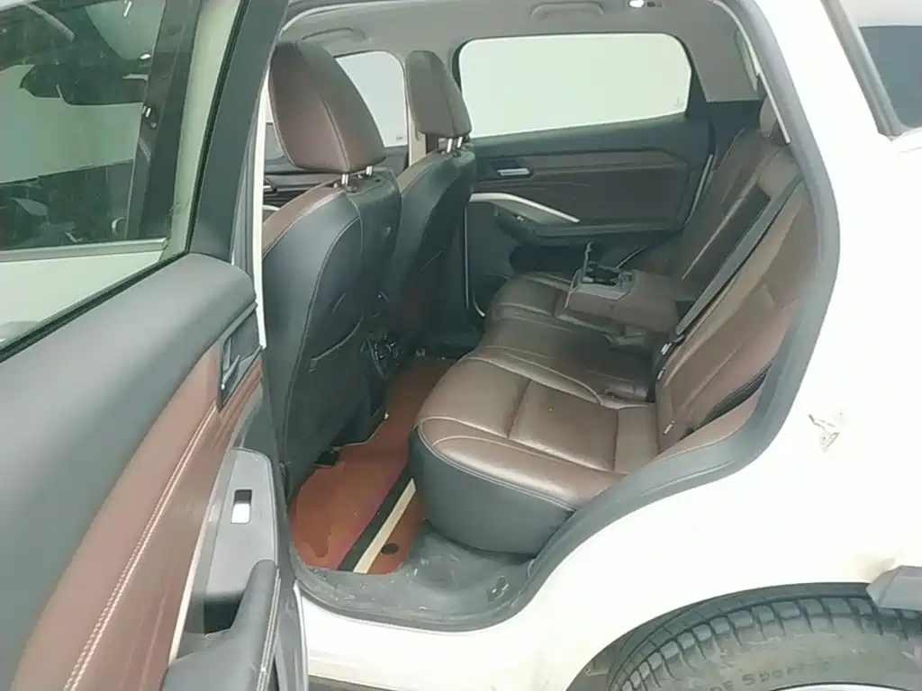 Wey Wey VV6 — миниатюра 17