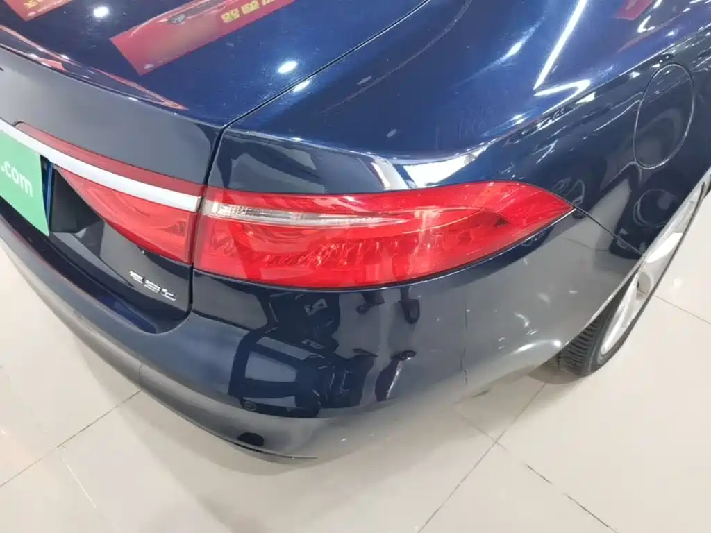 Jaguar XFL — миниатюра 8