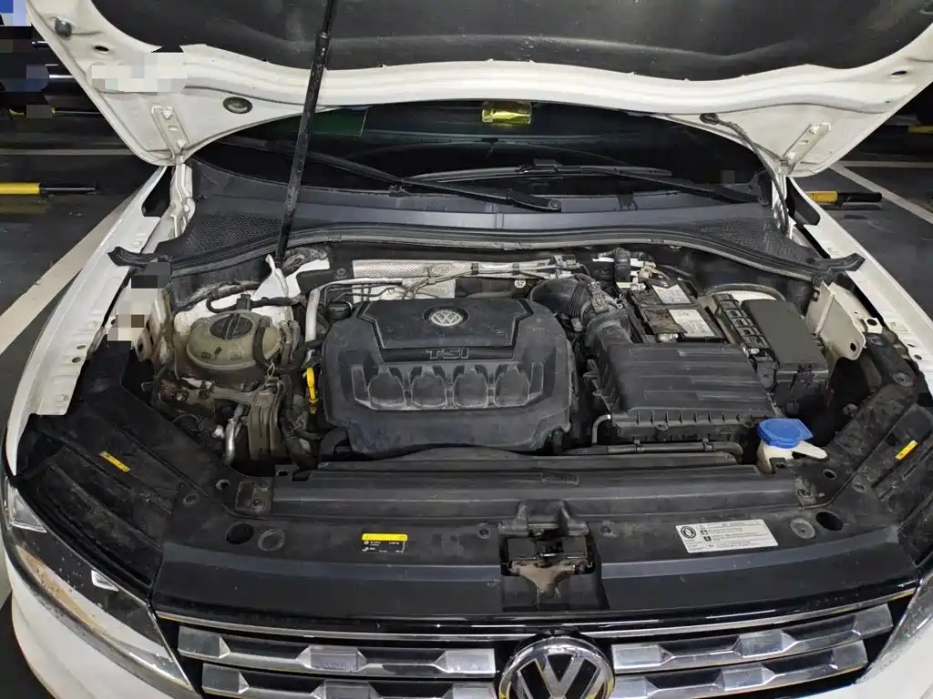 Volkswagen Tiguan L — миниатюра 16