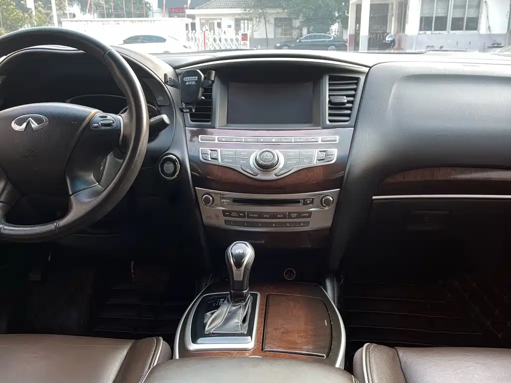 Infiniti QX60 (Import) — миниатюра 23