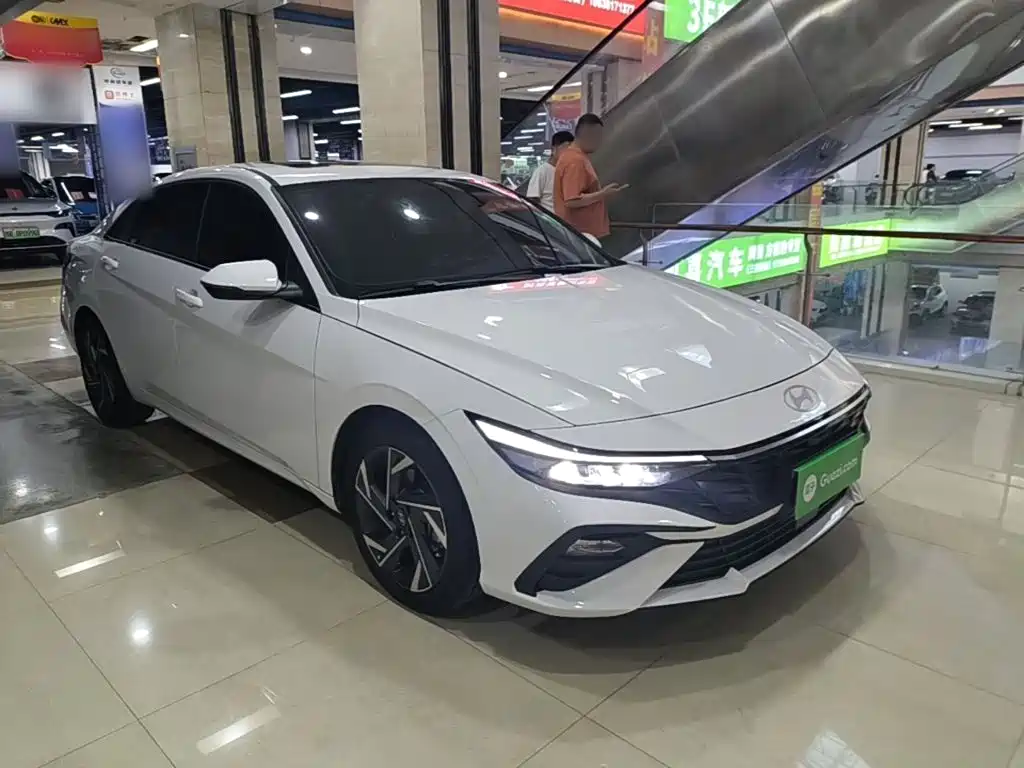 Hyundai Elantra 2023 1.5L CVT GLX Elite