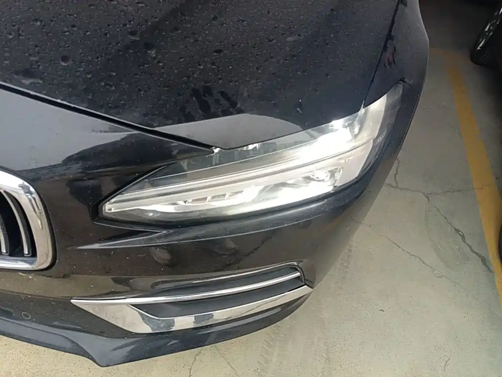 Volvo S90 — миниатюра 24