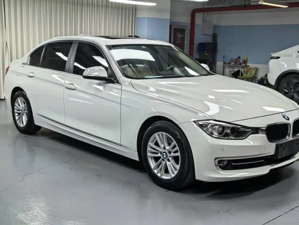 BMW 3 Series — миниатюра 3